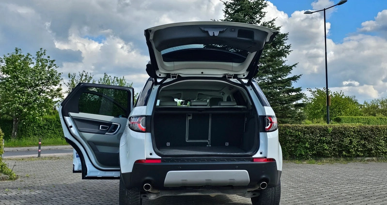 Land Rover Discovery Sport cena 129888 przebieg: 91000, rok produkcji 2019 z Kamień Krajeński małe 781